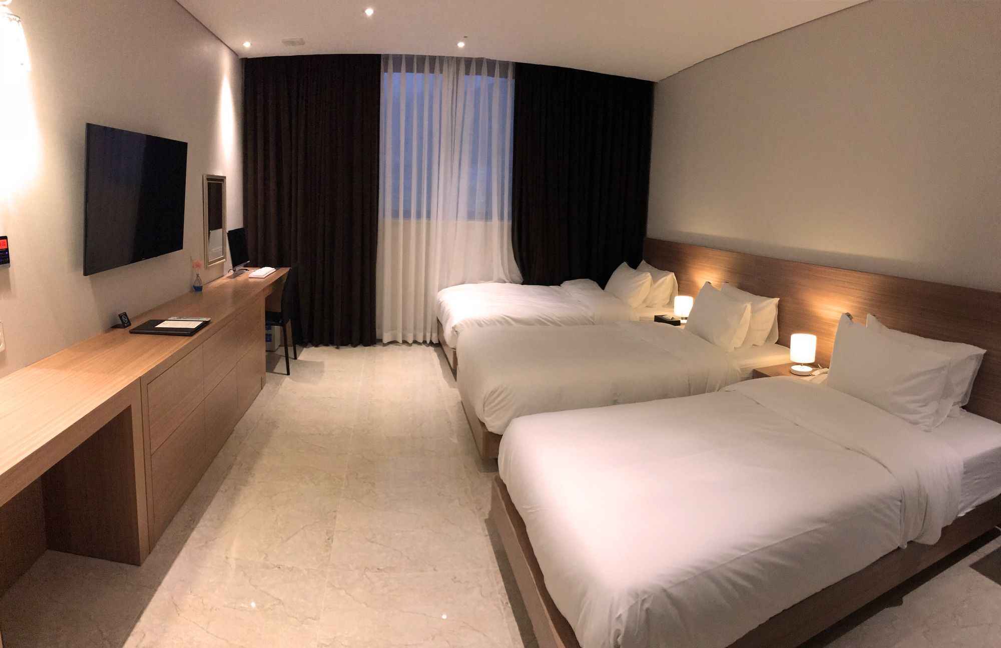 Benikea Hotel Yangsan Exterior photo