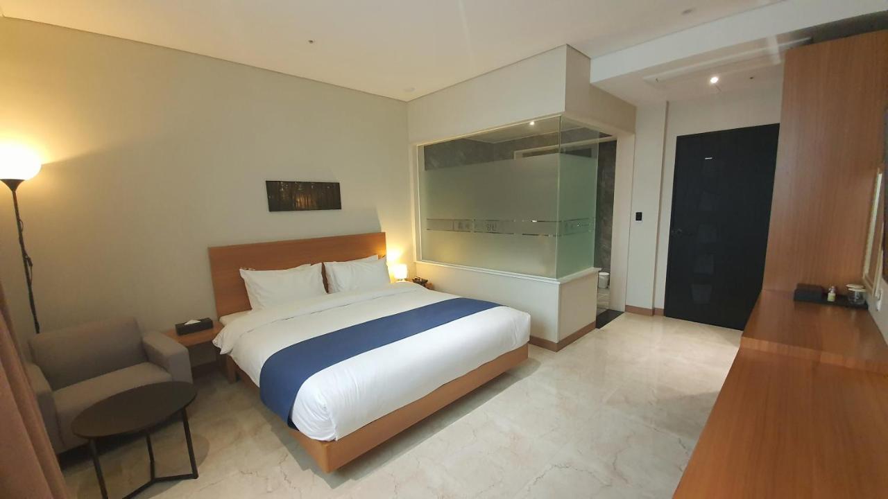 Benikea Hotel Yangsan Exterior photo